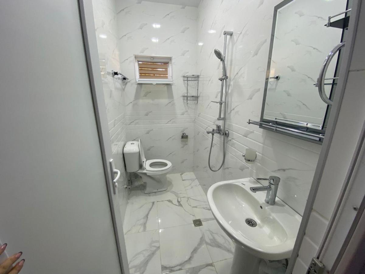 Andria Hotell Batumi Exteriör bild